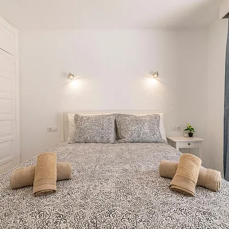 Beautiful Location Parque Santiago 1 아파트 *