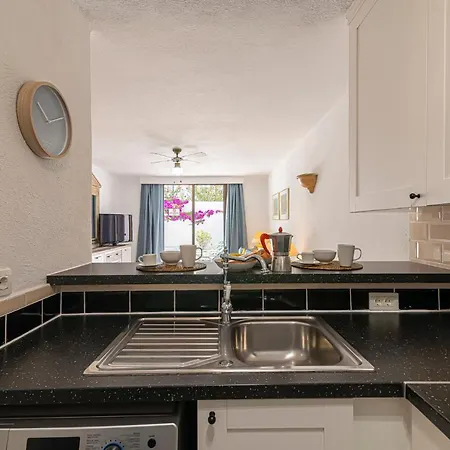 Beautiful Location Parque Santiago 1 아파트